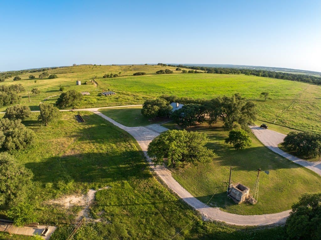285 acres in Blanco County gallery image 4