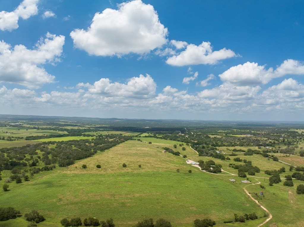285 acres in Blanco County gallery image 3