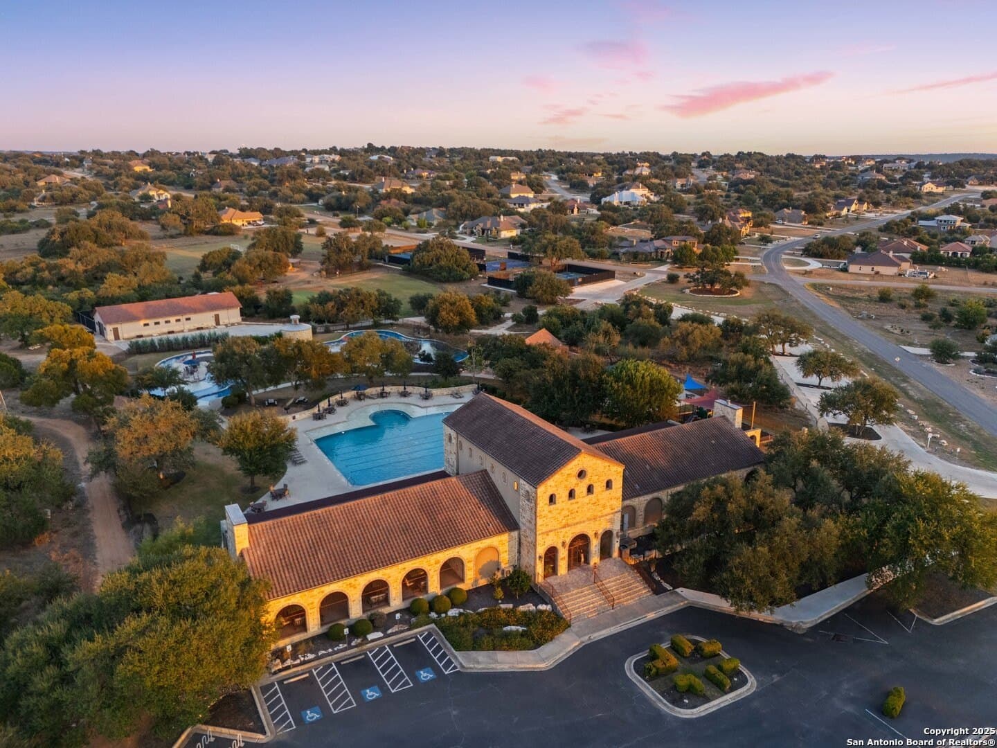 1.67 acres in Comal County gallery image 4
