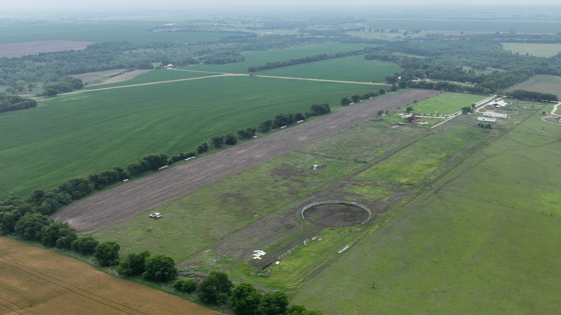 10 acres in Hill County - photo 10