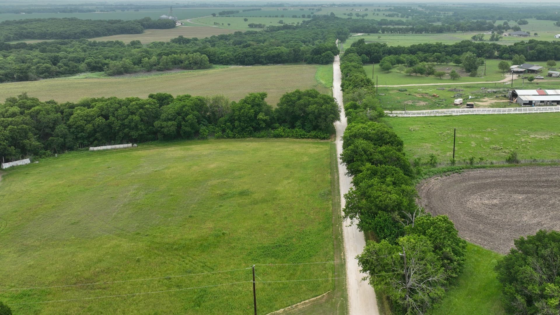 10 acres in Hill County - photo 16