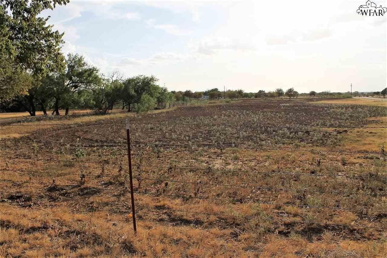 10 acres in Archer County - photo 10