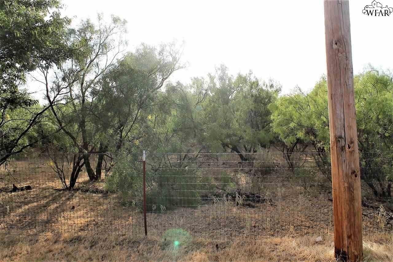10 acres in Archer County - photo 11