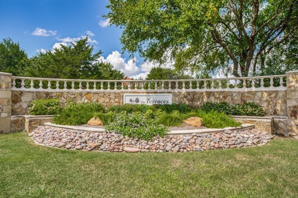 7.09 acres in Dallas County gallery image 3