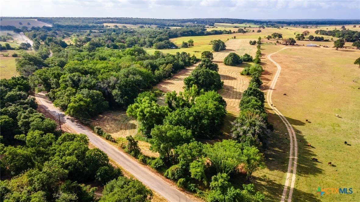 10 acres in Milam County featured view