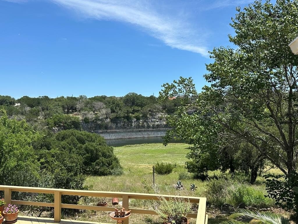 5.45 acres in Kerr County - photo 4