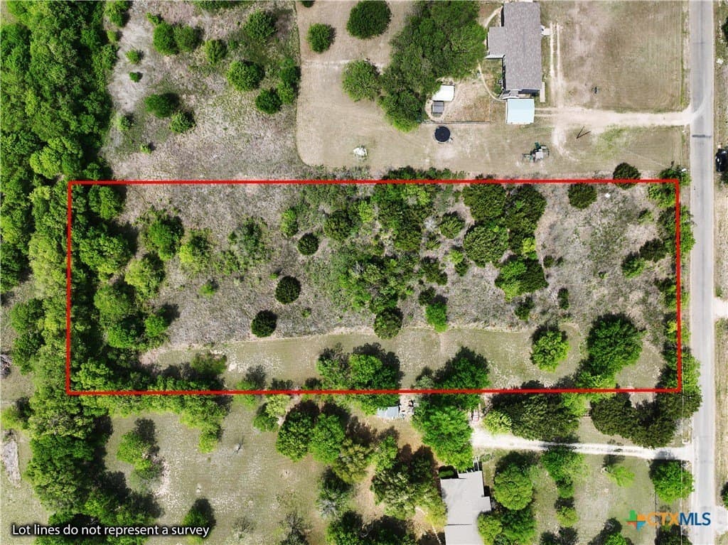 2 acres in McLennan County gallery image 4