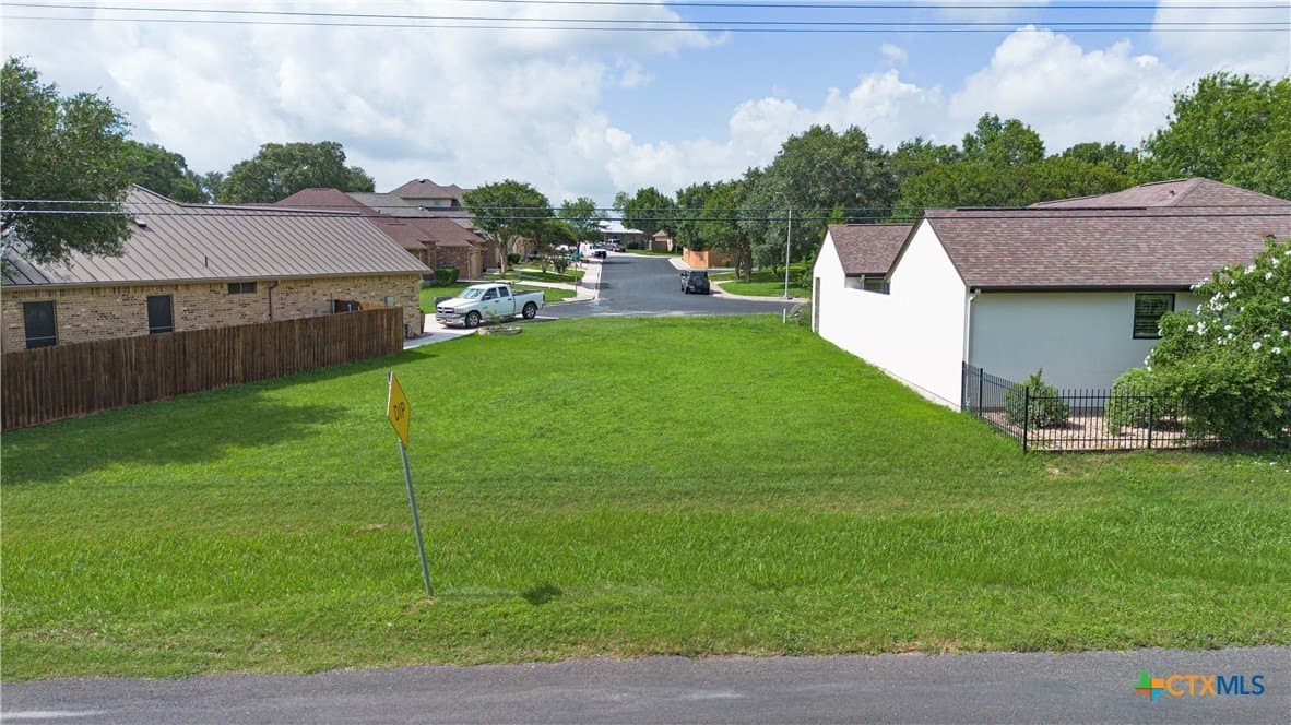 0.14 acres in Guadalupe County gallery image 3