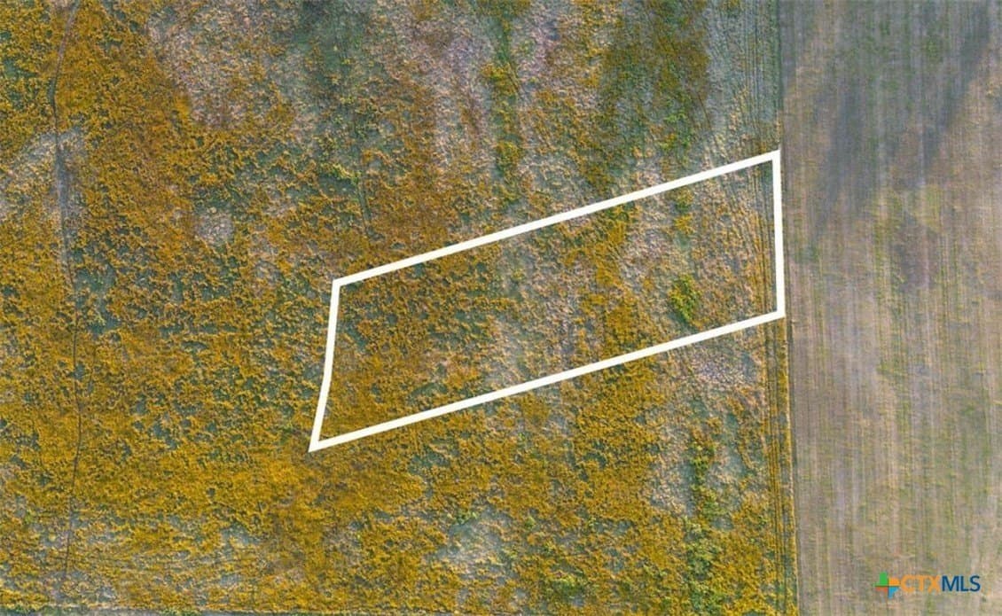 1 acres in McLennan County gallery image 2