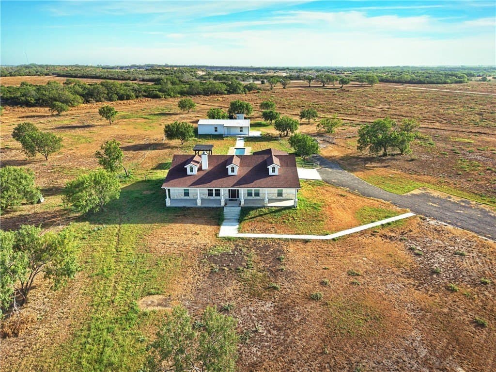 100,000 acres in San Patricio County - photo 4