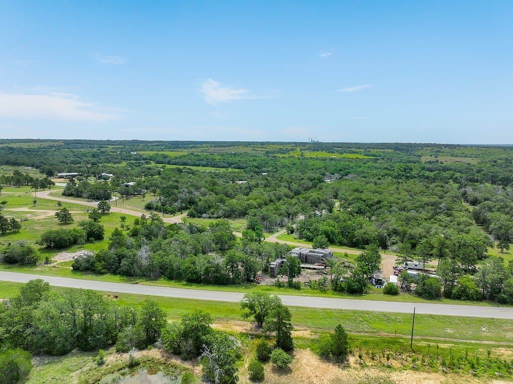 3.16 acres in Fayette County - photo 6