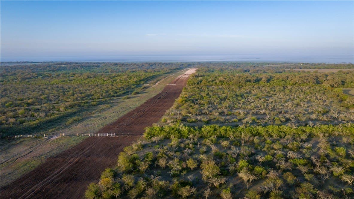 450 acres in Goliad County - photo 24