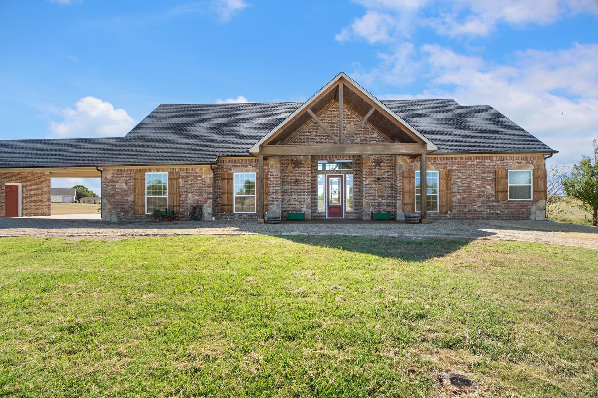 31.29 acres in Ellis County gallery image 2