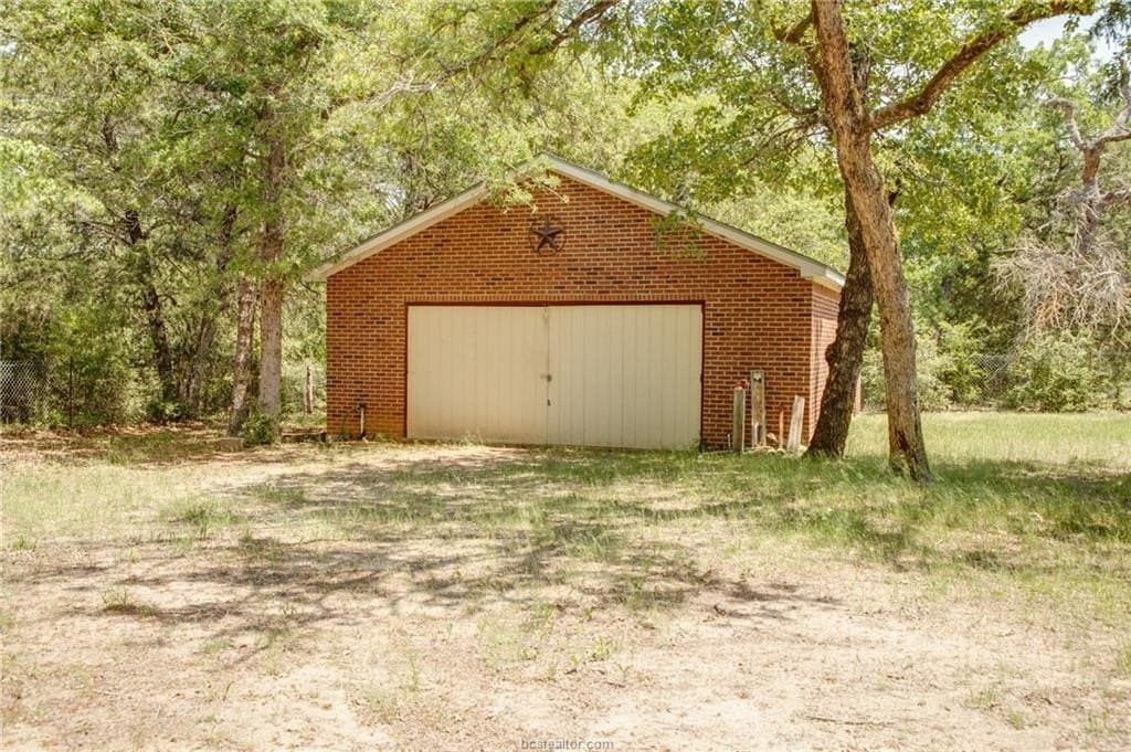 25 acres in Milam County - photo 6