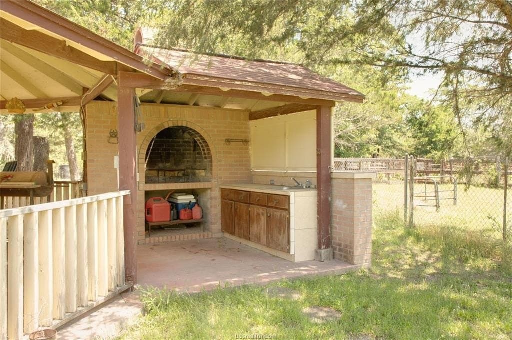 25 acres in Milam County - photo 8