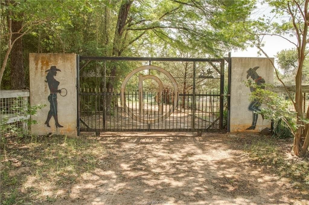 25 acres in Milam County - photo 10