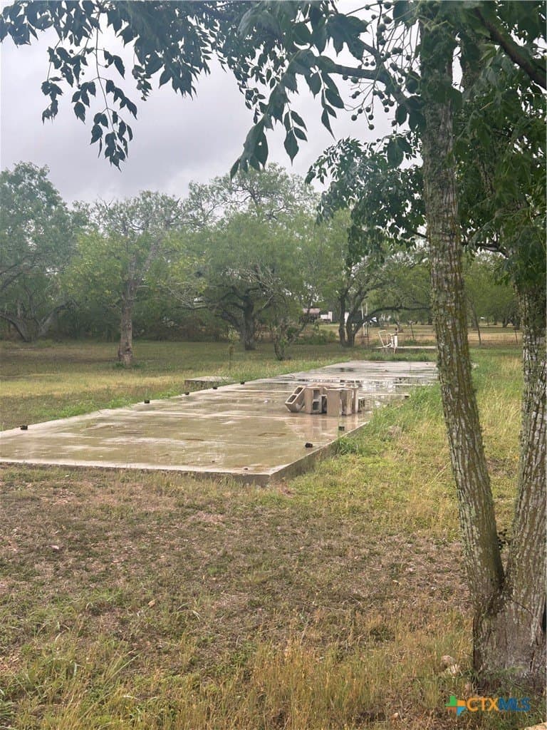 5 acres in Victoria County - photo 5