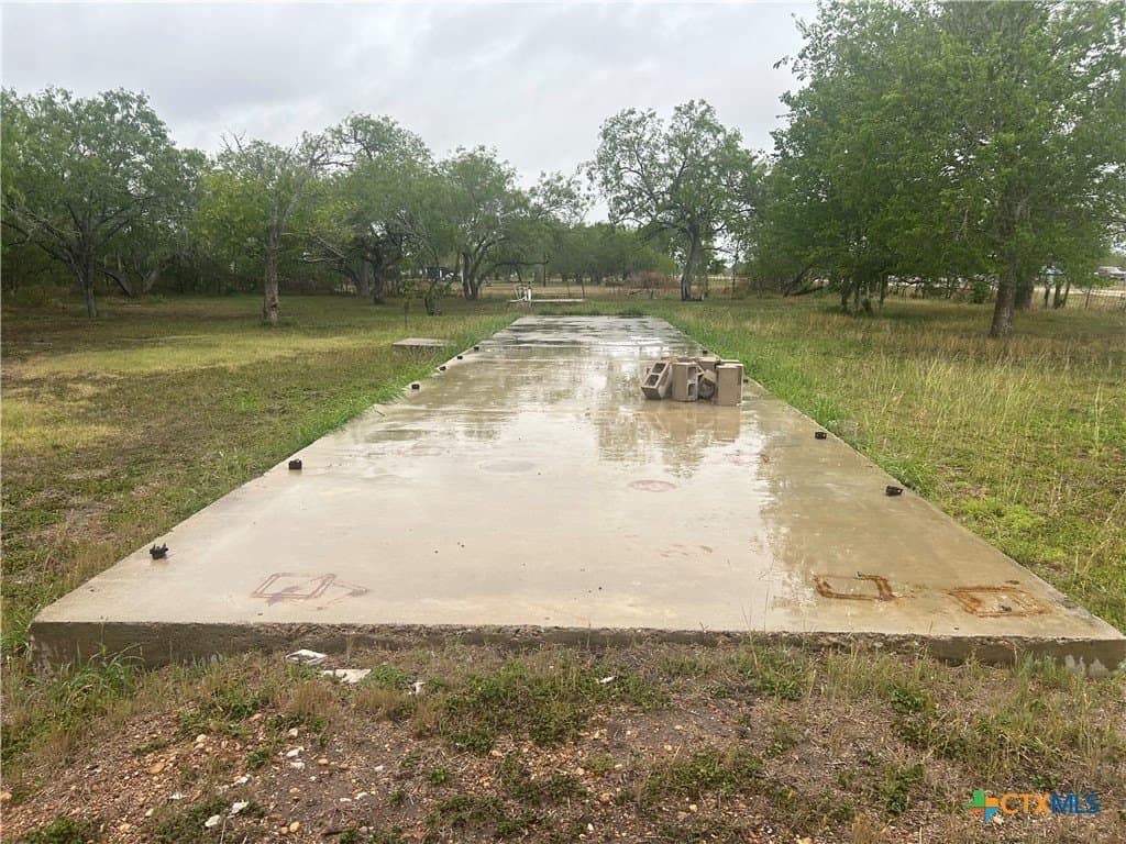 5 acres in Victoria County - photo 16