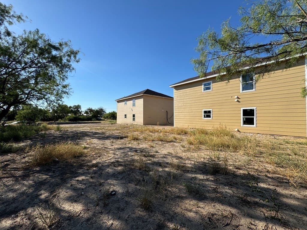 0.17 acres in Maverick County gallery image 3