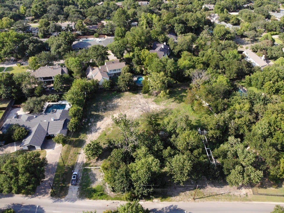 1.5 acres in Dallas County gallery image 3