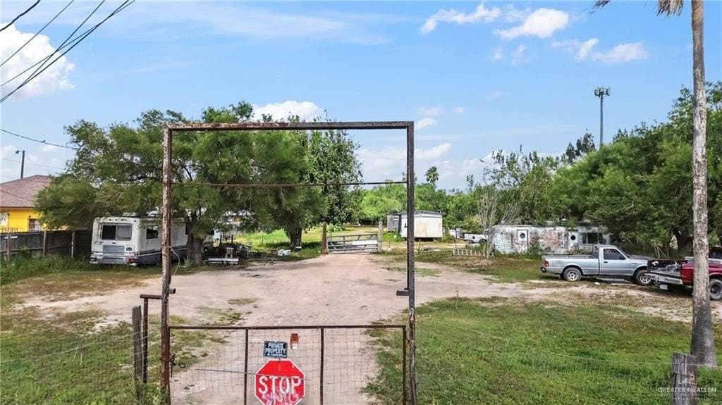 1.88 acres in Hidalgo County - photo 9