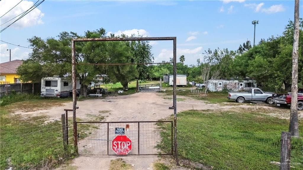 1.88 acres in Hidalgo County - photo 10