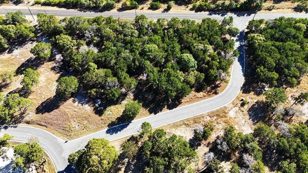 1.02 acres in Kerr County