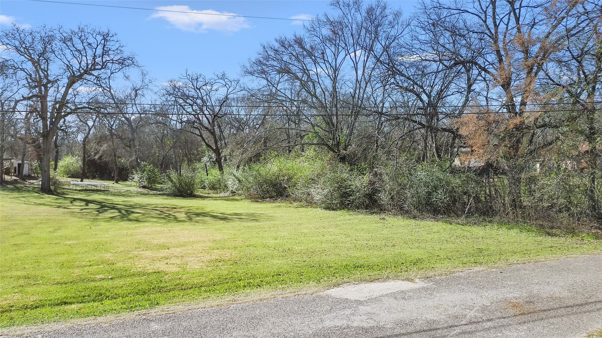 0.22 acres in Henderson County - photo 2