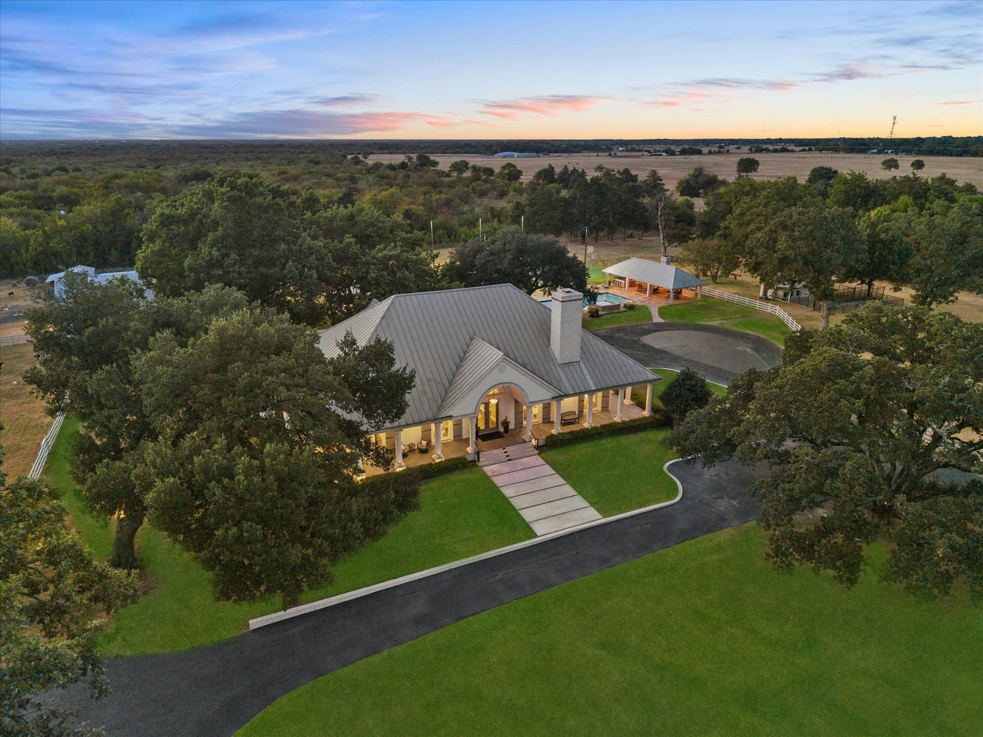 12.73 acres in Kaufman County - photo 2