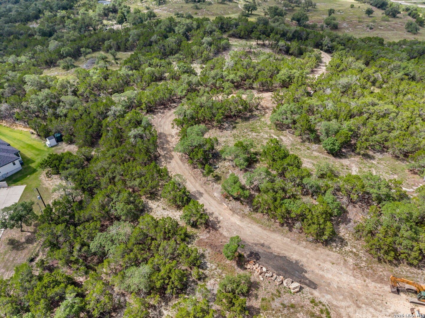 5 acres in Comal County - photo 10