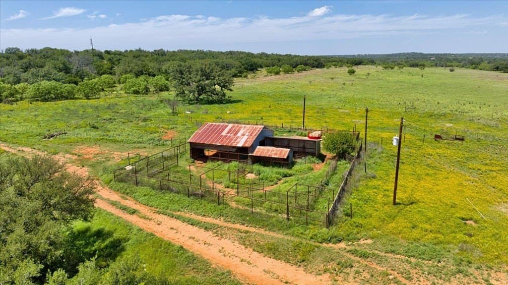 524.38 acres in Mason County - photo 22
