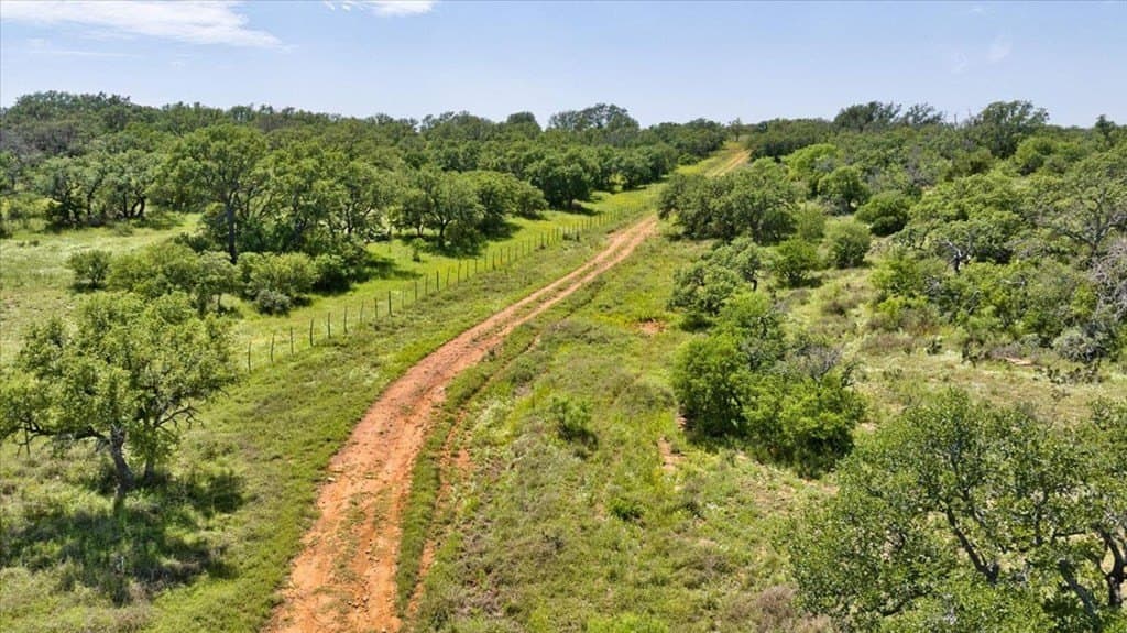 524.38 acres in Mason County - photo 32