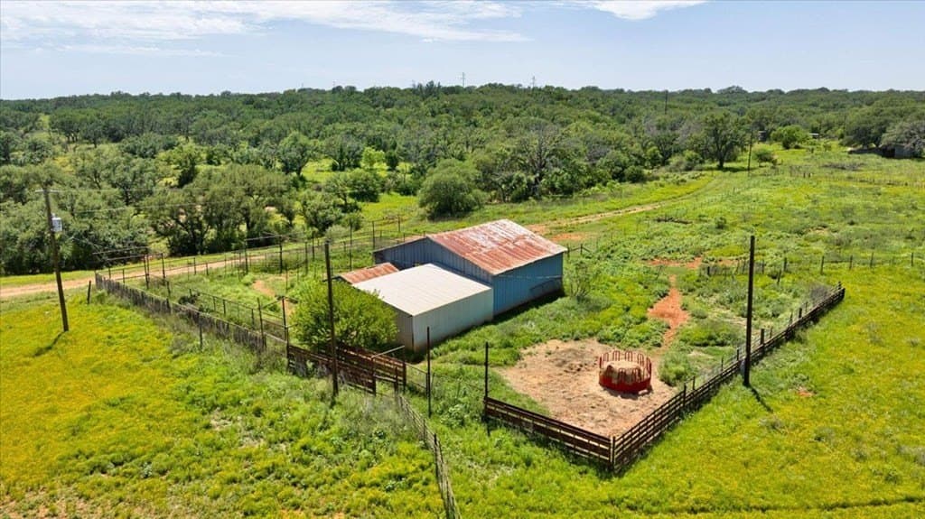 524.38 acres in Mason County - photo 24
