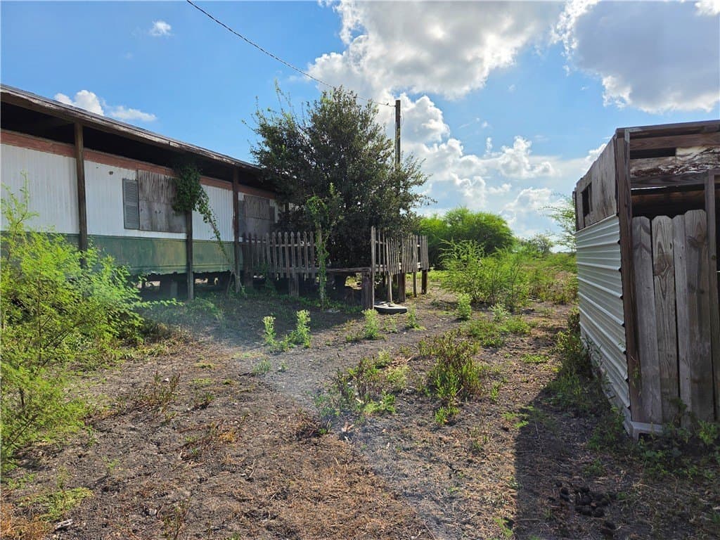 2.69 acres in San Patricio County - photo 27