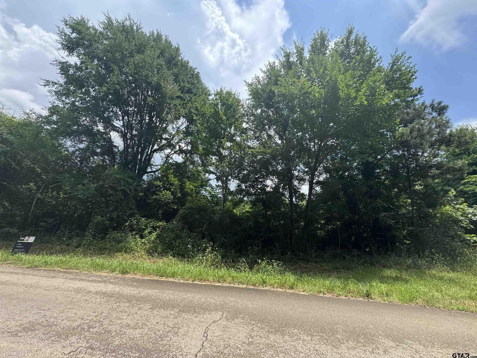 1.28 acres in Smith County gallery image 4