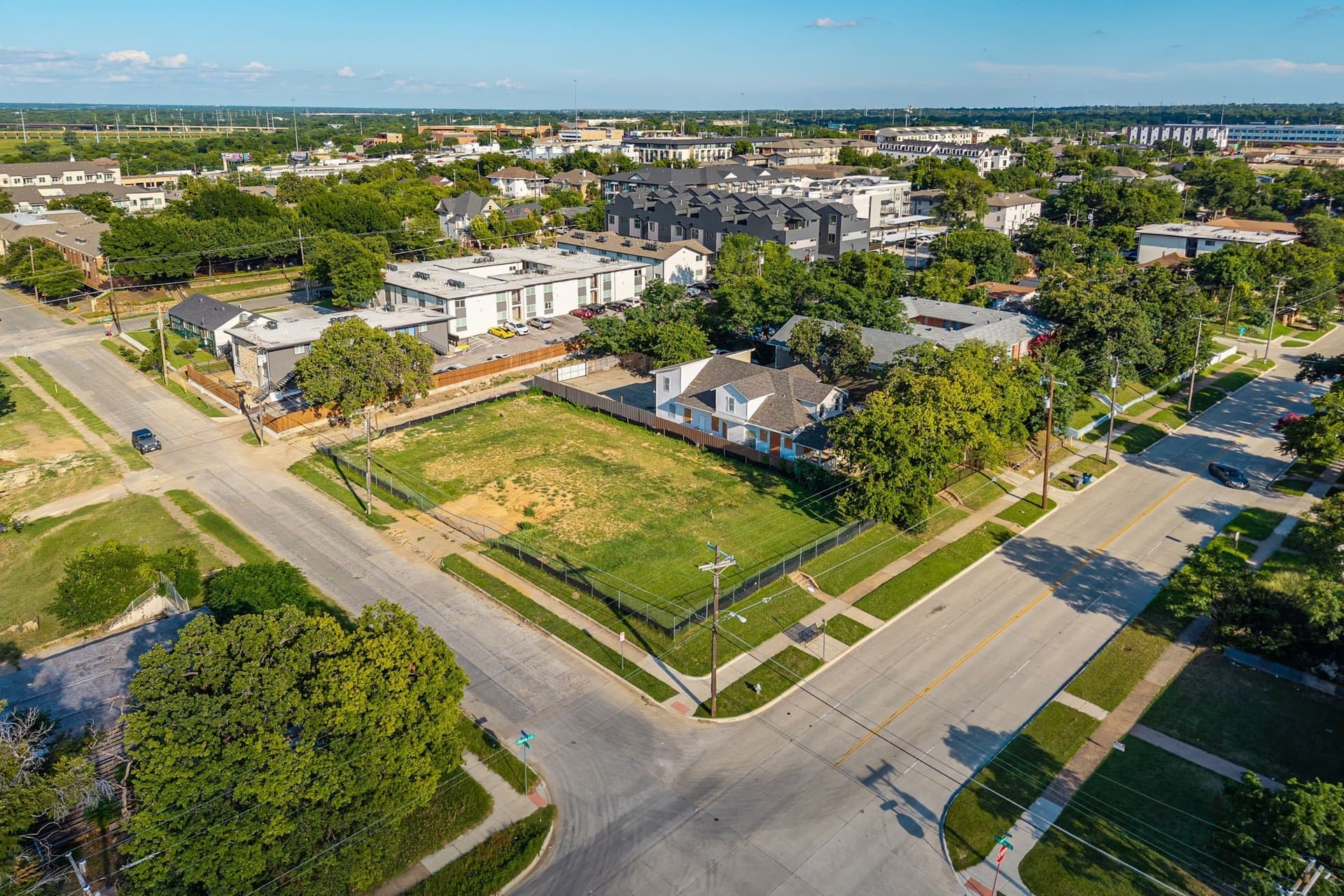 0.39 acres in Dallas County - photo 3