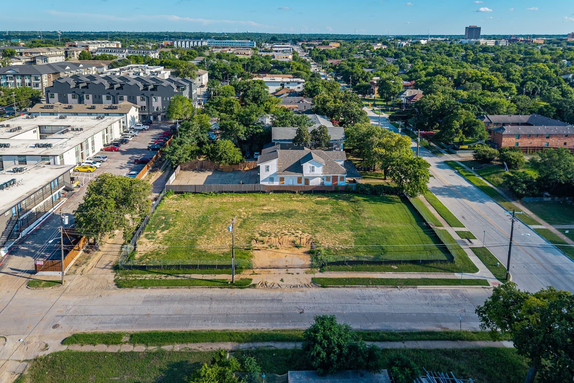 0.39 acres in Dallas County - photo 2
