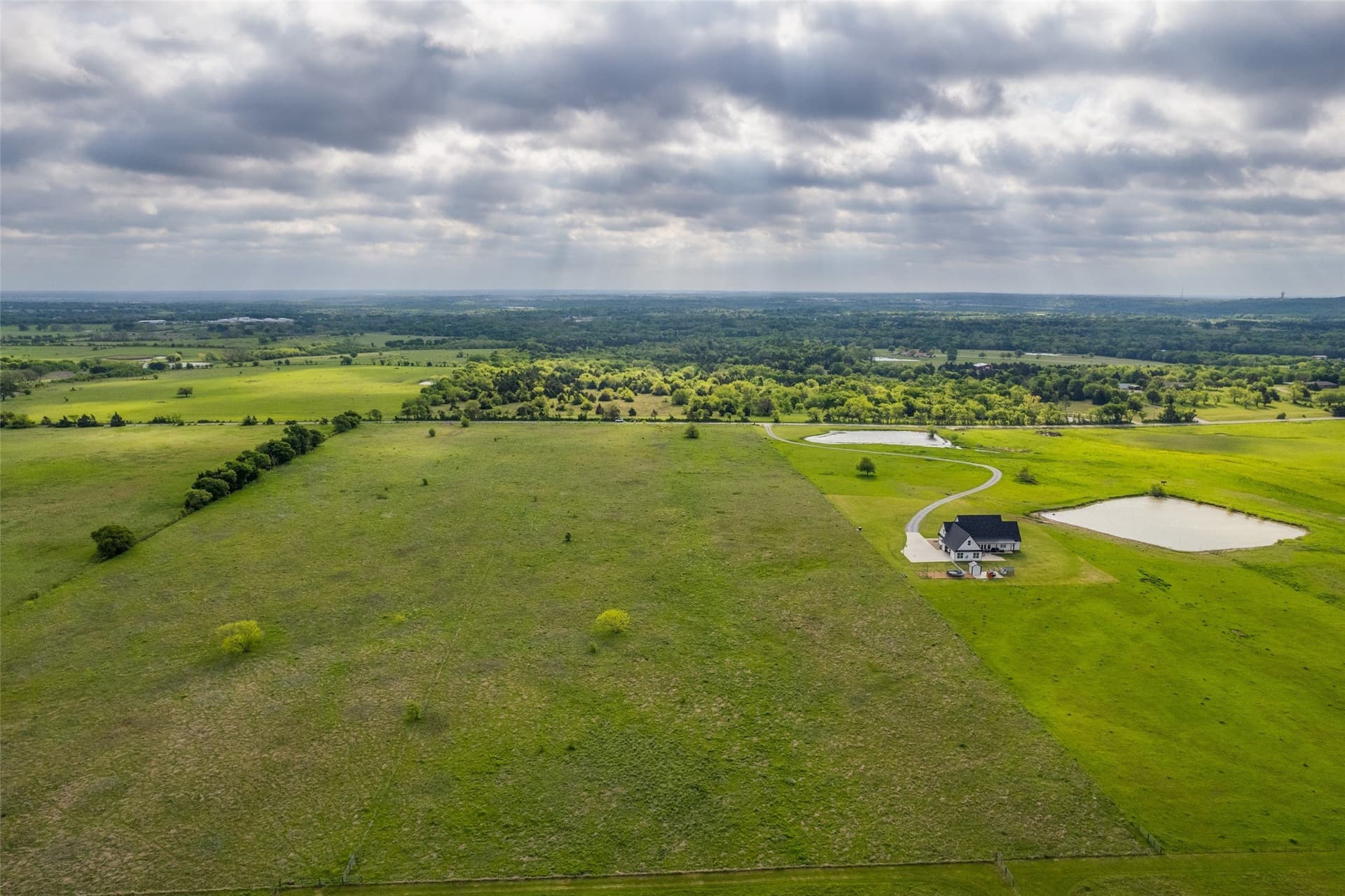 12.03 acres in Grayson County featured view