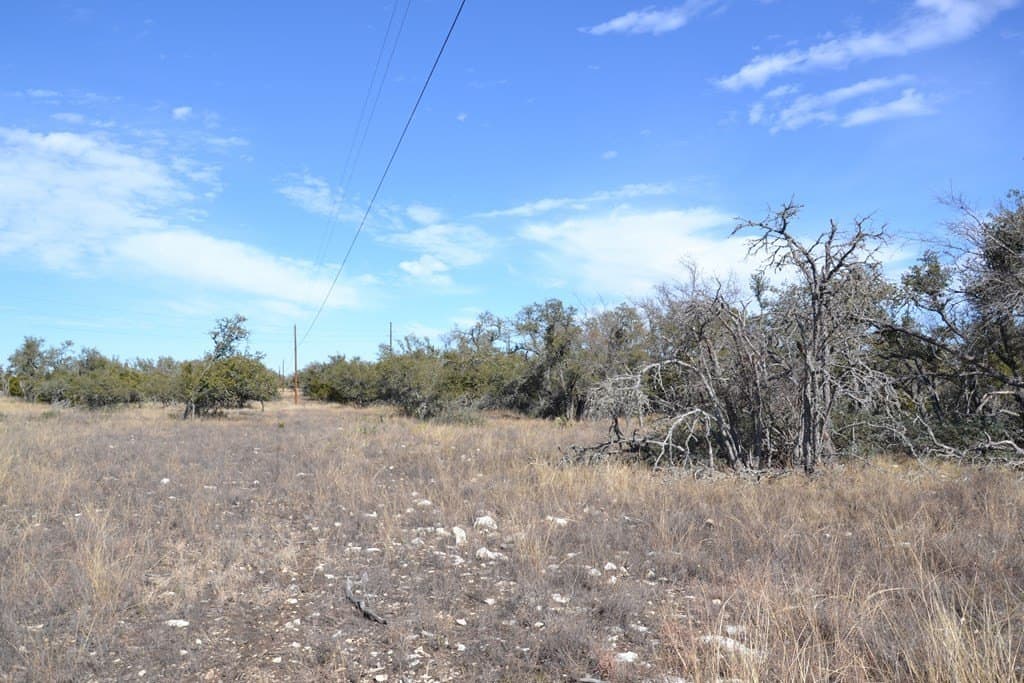 22.59 acres in Gillespie County - photo 14