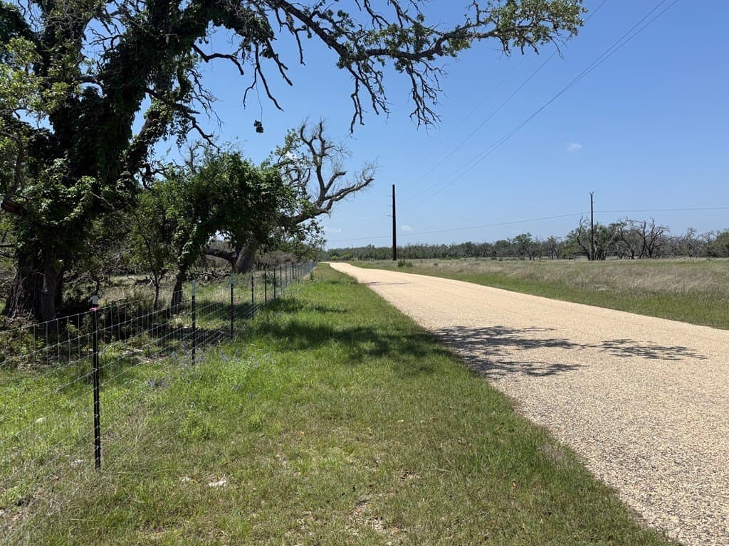 22.59 acres in Gillespie County - photo 17