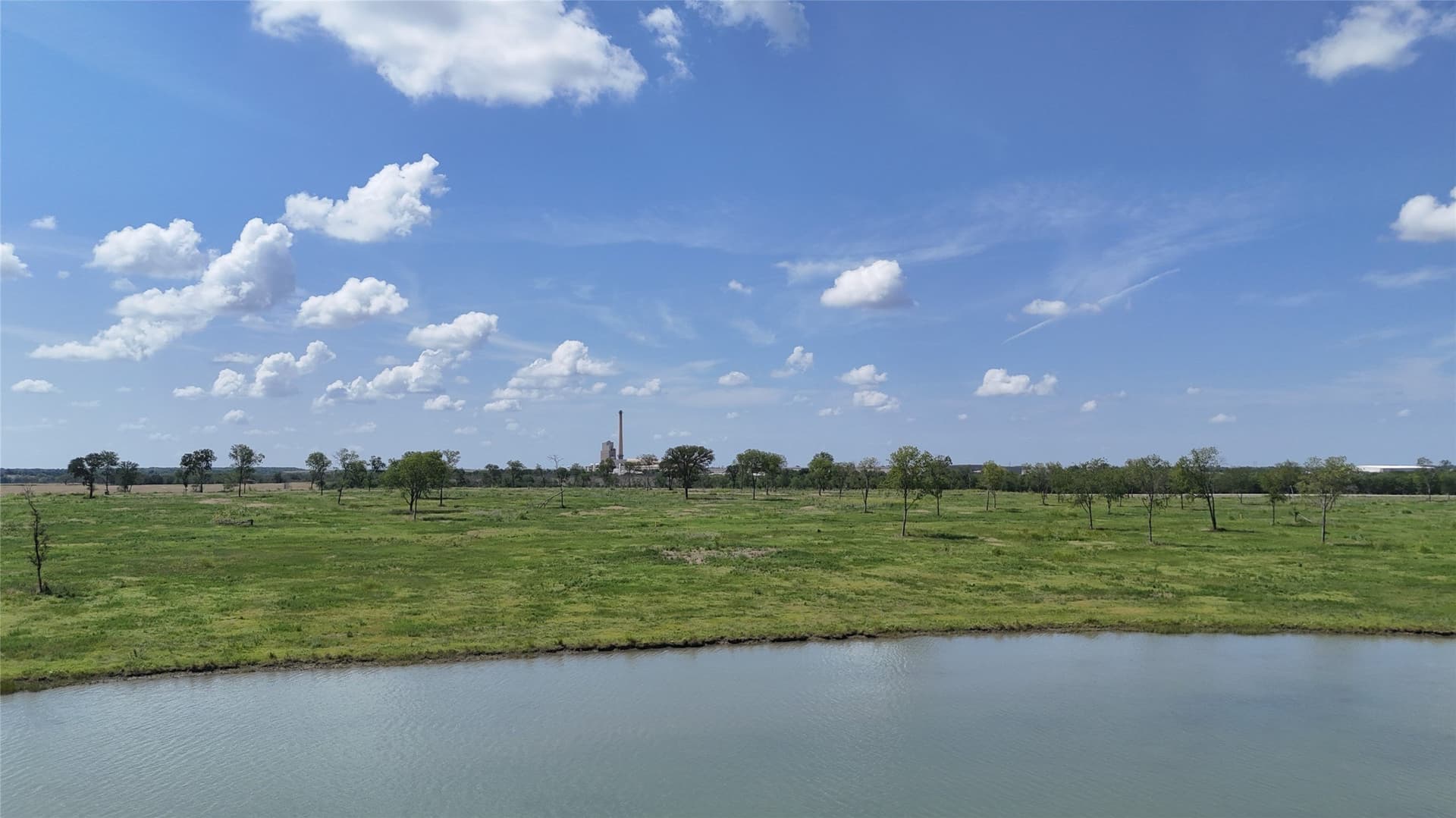 2.45 acres in Navarro County gallery image 3