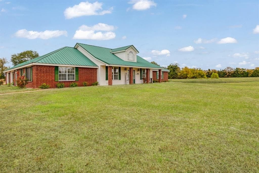 12.16 acres in Lamar County gallery image 3