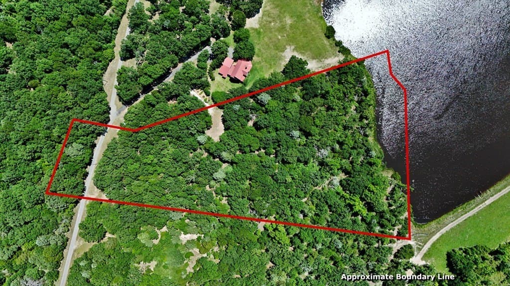 6.66 acres in Henderson County - photo 3