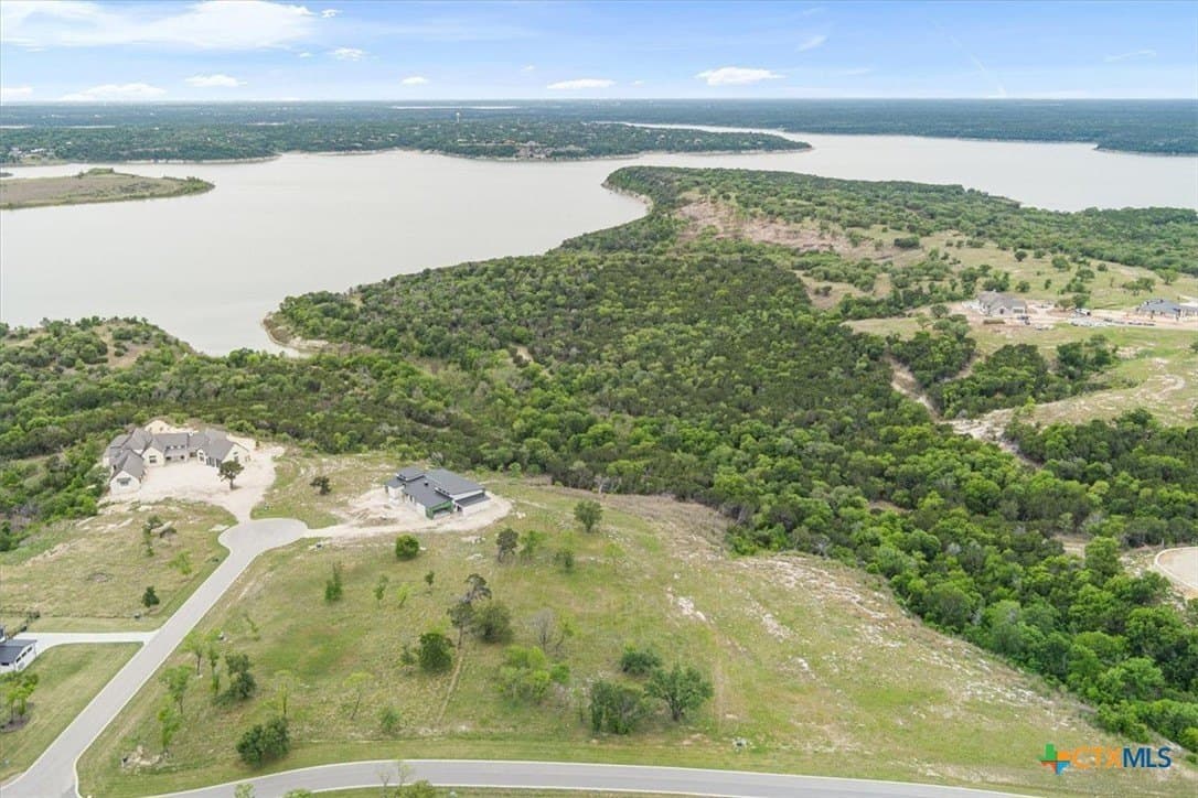 3.71 acres in Bell County gallery image 4