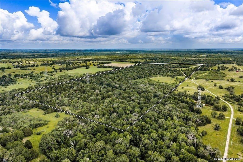 135.94 acres in Fayette County - photo 7