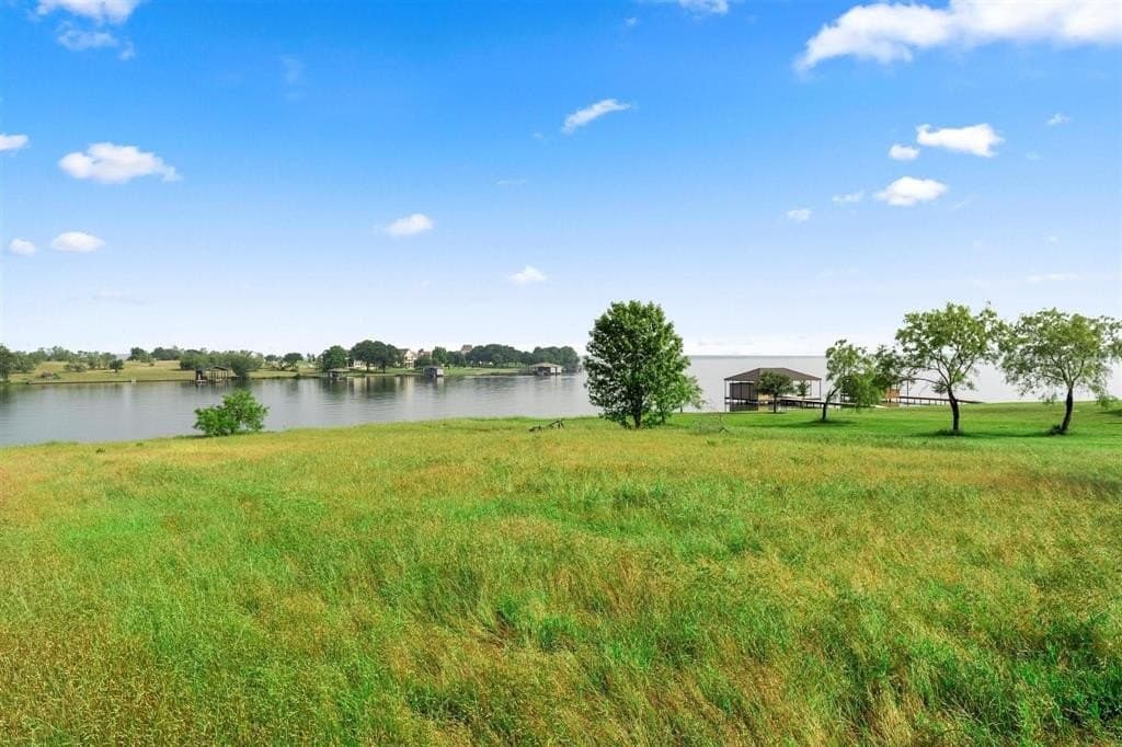 1.03 acres in Navarro County featured view