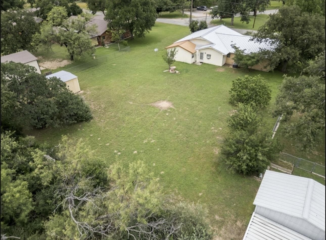 5,129 acres in Llano County - photo 10