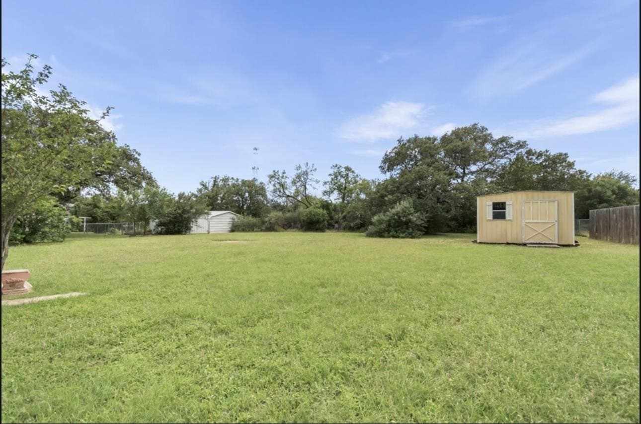 5,129 acres in Llano County - photo 33