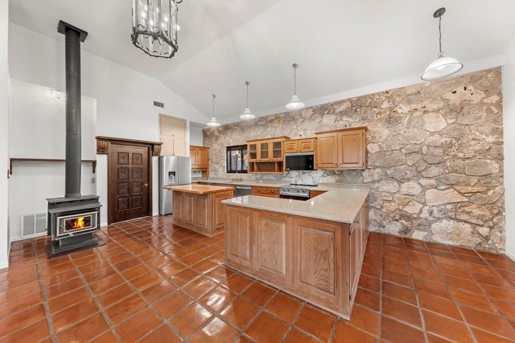 91.28 acres in Kerr County - photo 16
