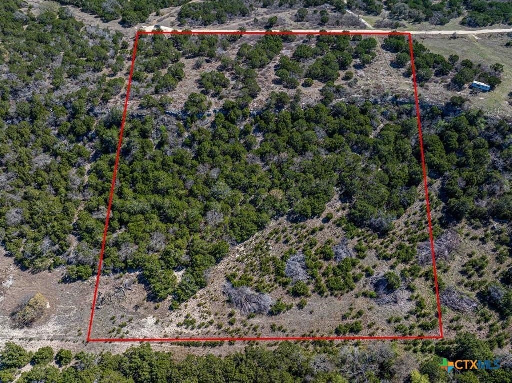 10.02 acres in Lampasas County gallery image 2